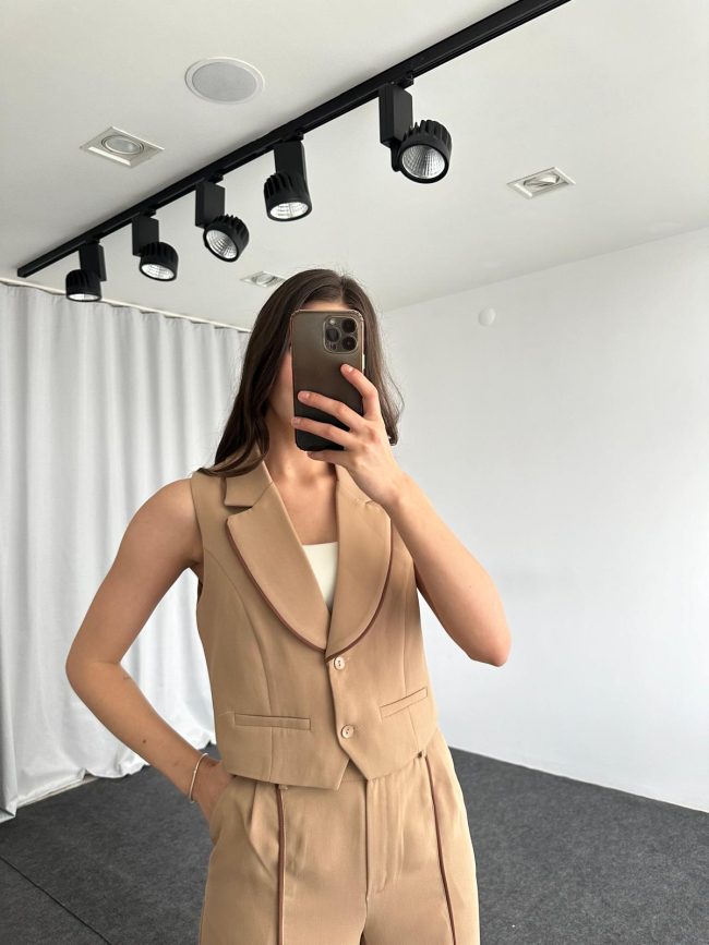 Formal two-piece suit: blazer + trousers 2024 S28