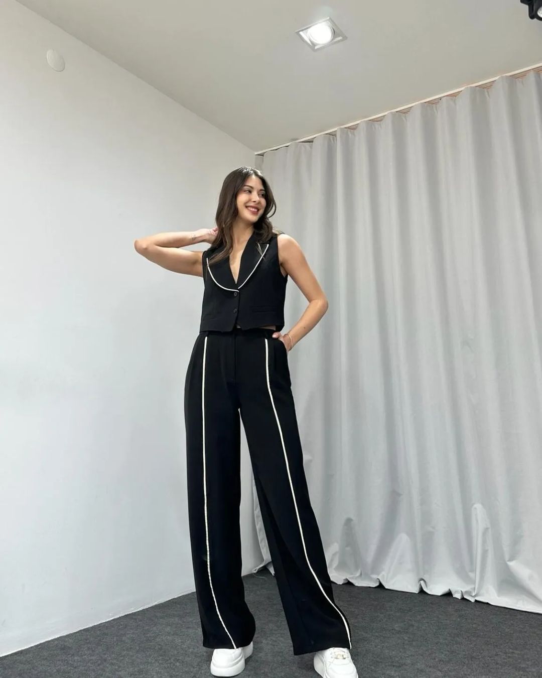 Formal two-piece suit: blazer + trousers 2024 S28