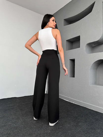 Trousers with a distinctive design and colors BA2 
