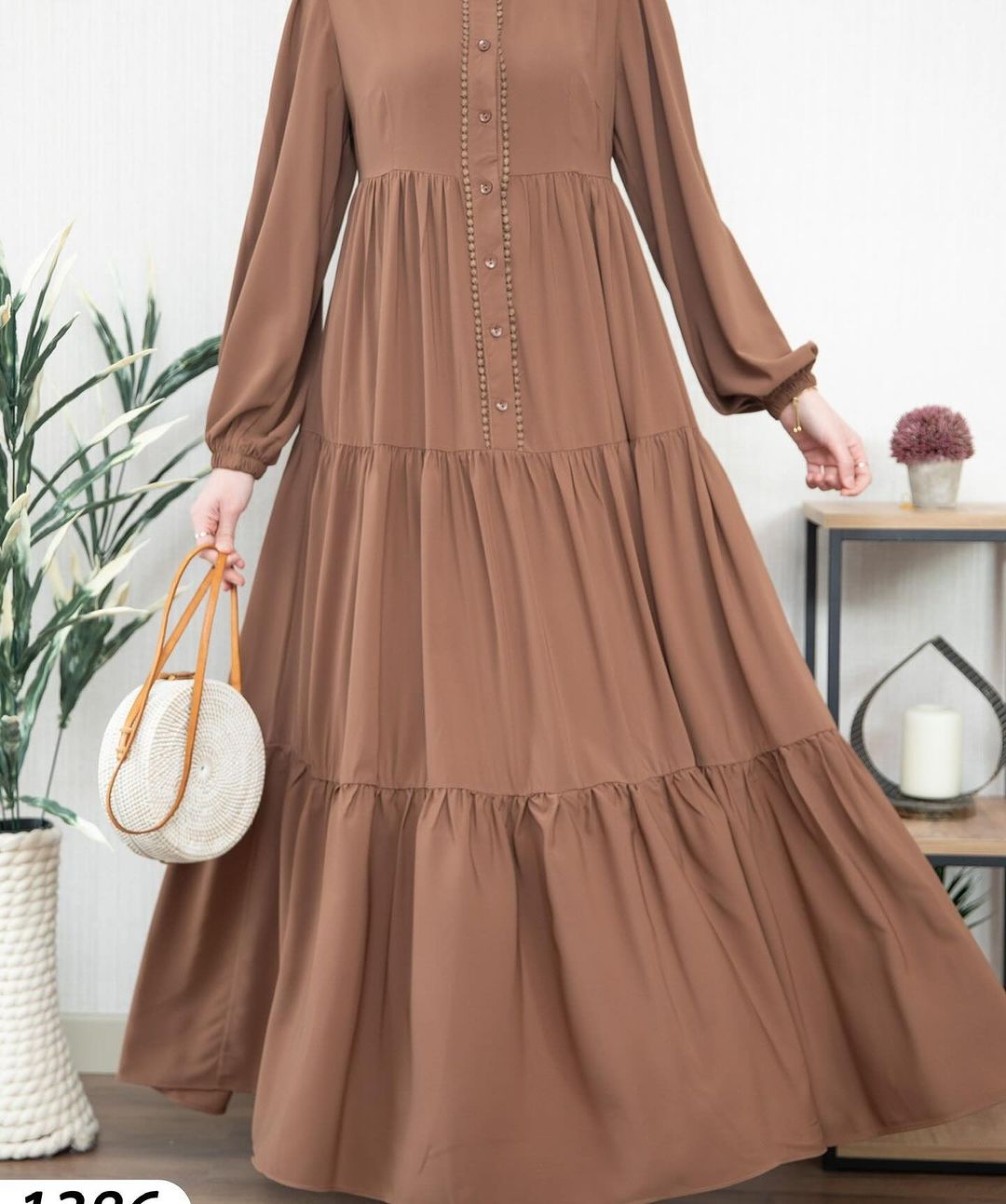 D14 summer dress in distinctive colors 2025