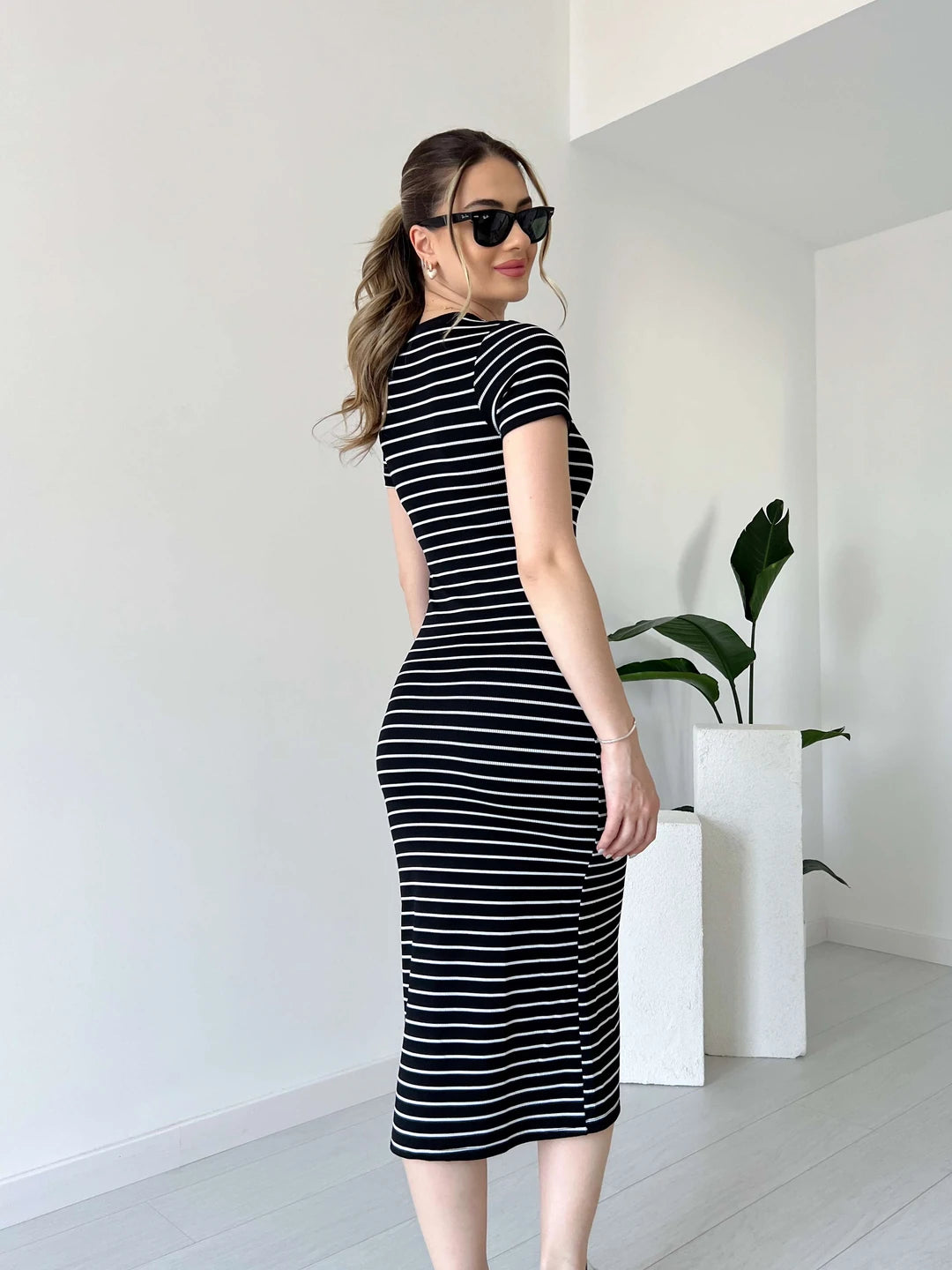 فستان قطن صيفي مخطط F32