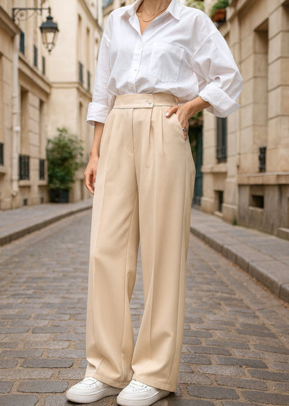 Trousers in distinctive colors B14