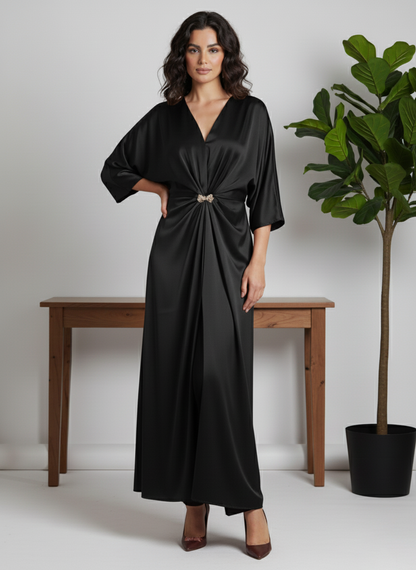 F65 فستان ستان انيق بتصميم مميز