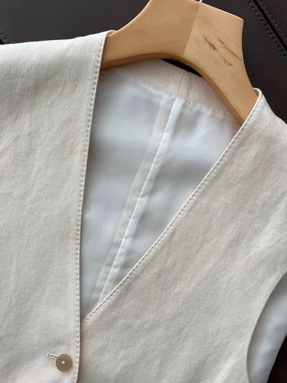 Long dress with polo neck opening D09