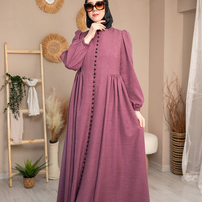 F29 Elegant dress with a distinctive design 