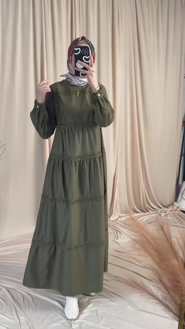 F24 فستان بتصميم مميز