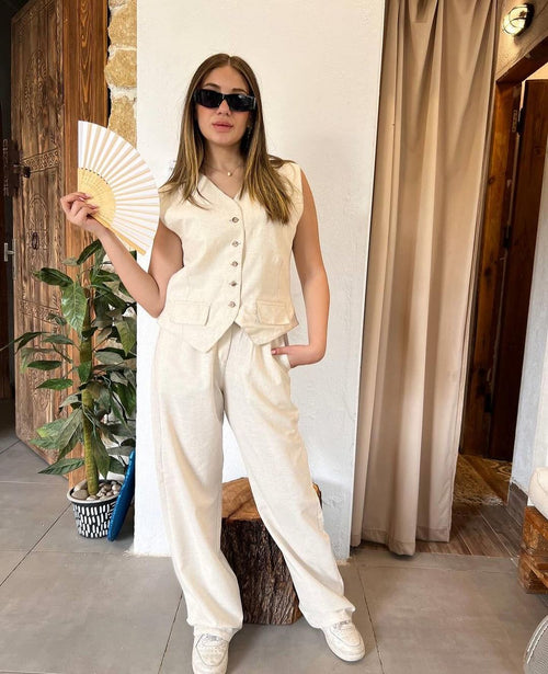 Long dress with polo neck opening D09