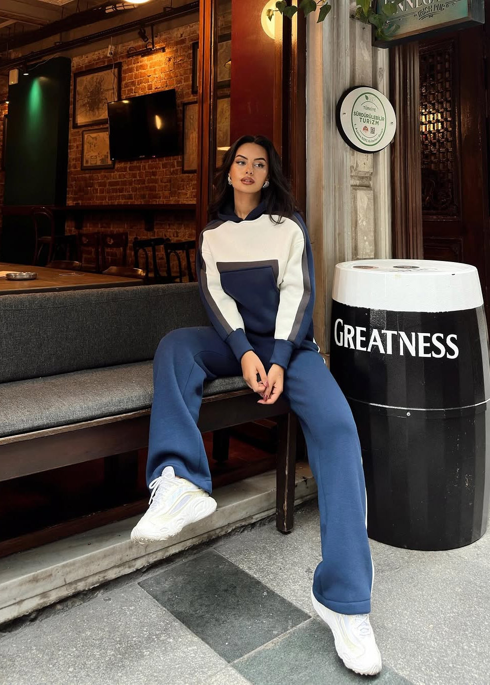 Cotton casual sportswear set (hoodie + pants) T54