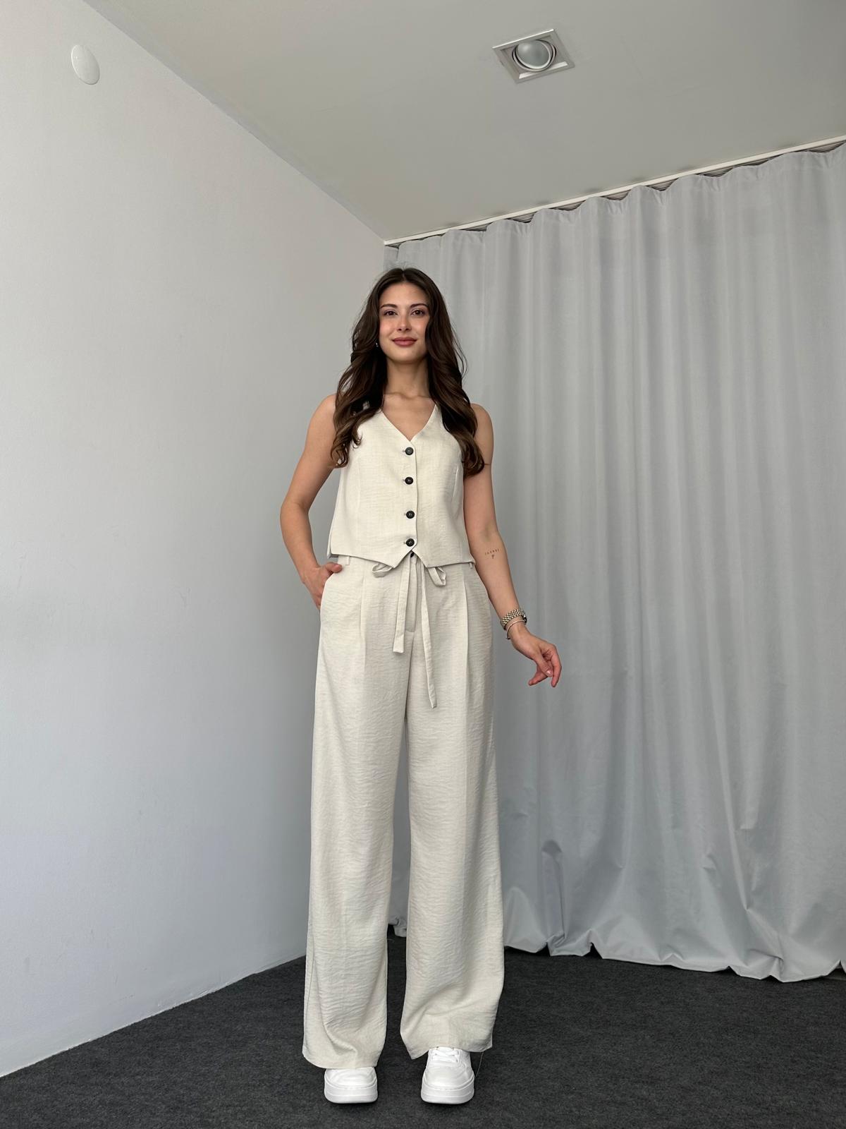 فيست قطعتين صيفي بتصميم مميز V4