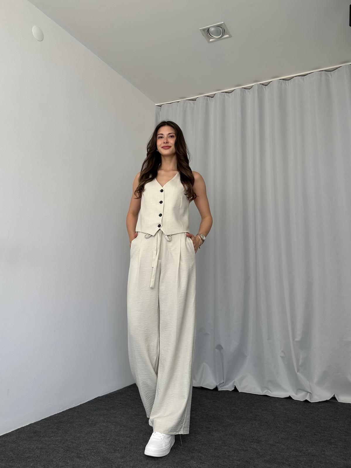 فيست قطعتين صيفي بتصميم مميز V4