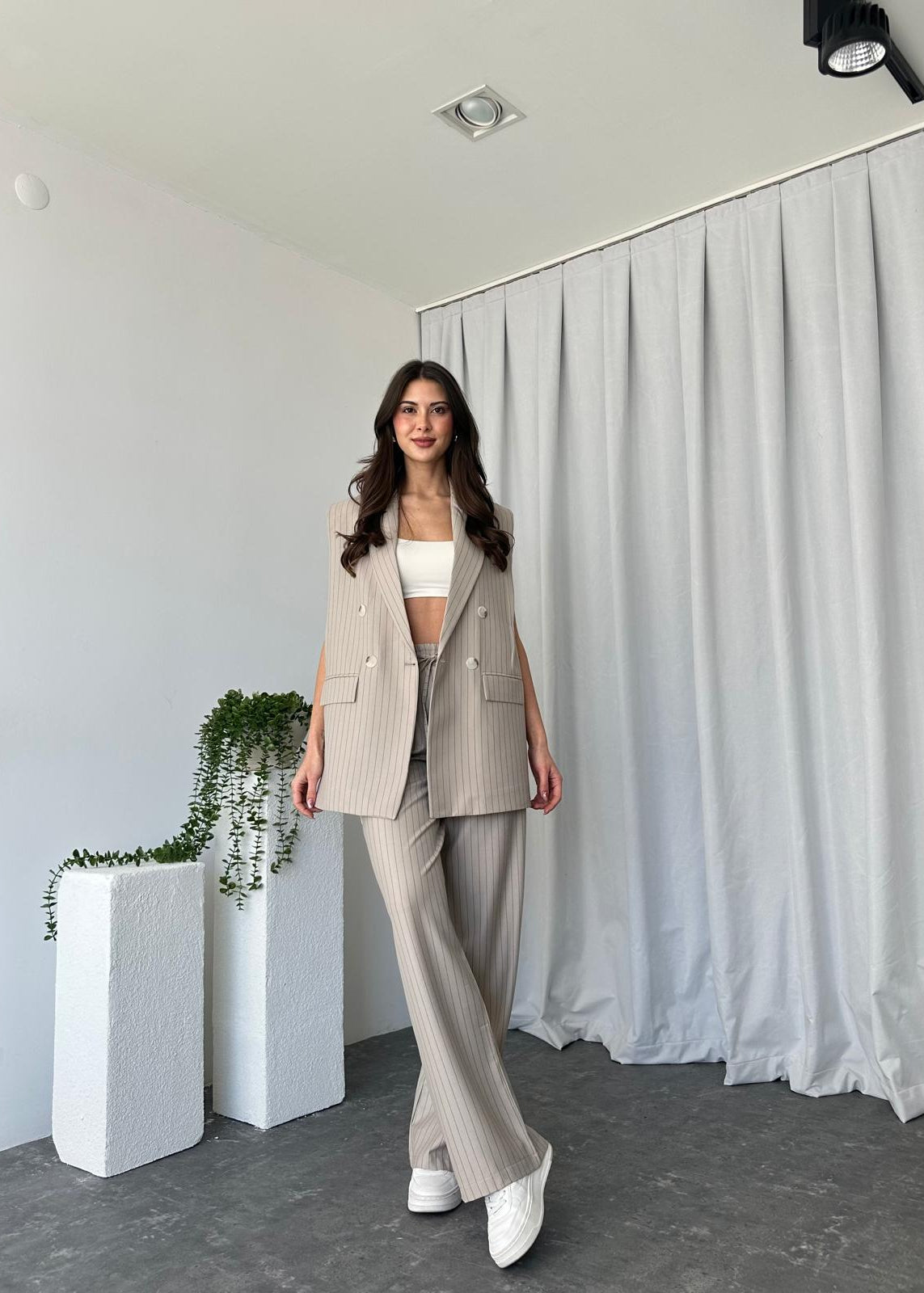 Summer jumpsuit with belt S6