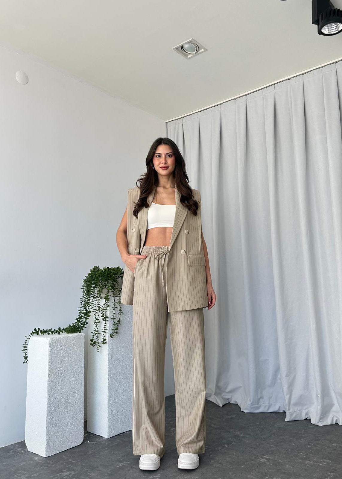 Summer jumpsuit with belt S6