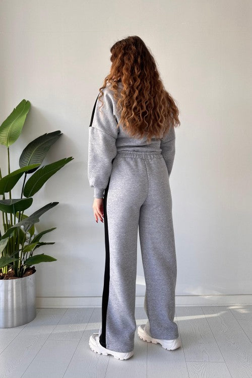 Winter overalls in distinctive colors AV3