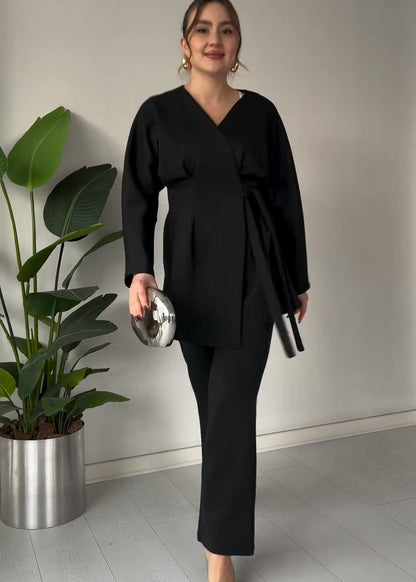 F55 Two-piece casual set with a distinctive design 