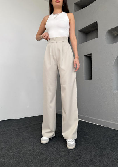 Trousers with a distinctive design and colors BA2 