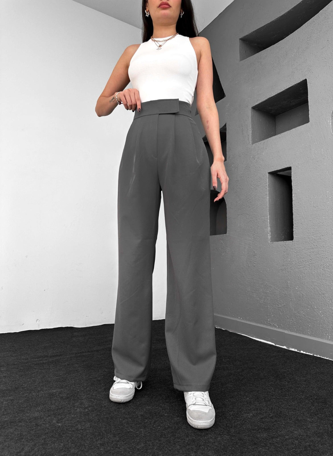 Trousers with a distinctive design and colors BA2 