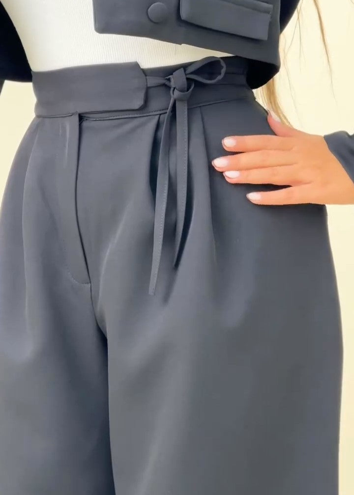 بنطلون كاجوال حريمي بتصميم عصري B23