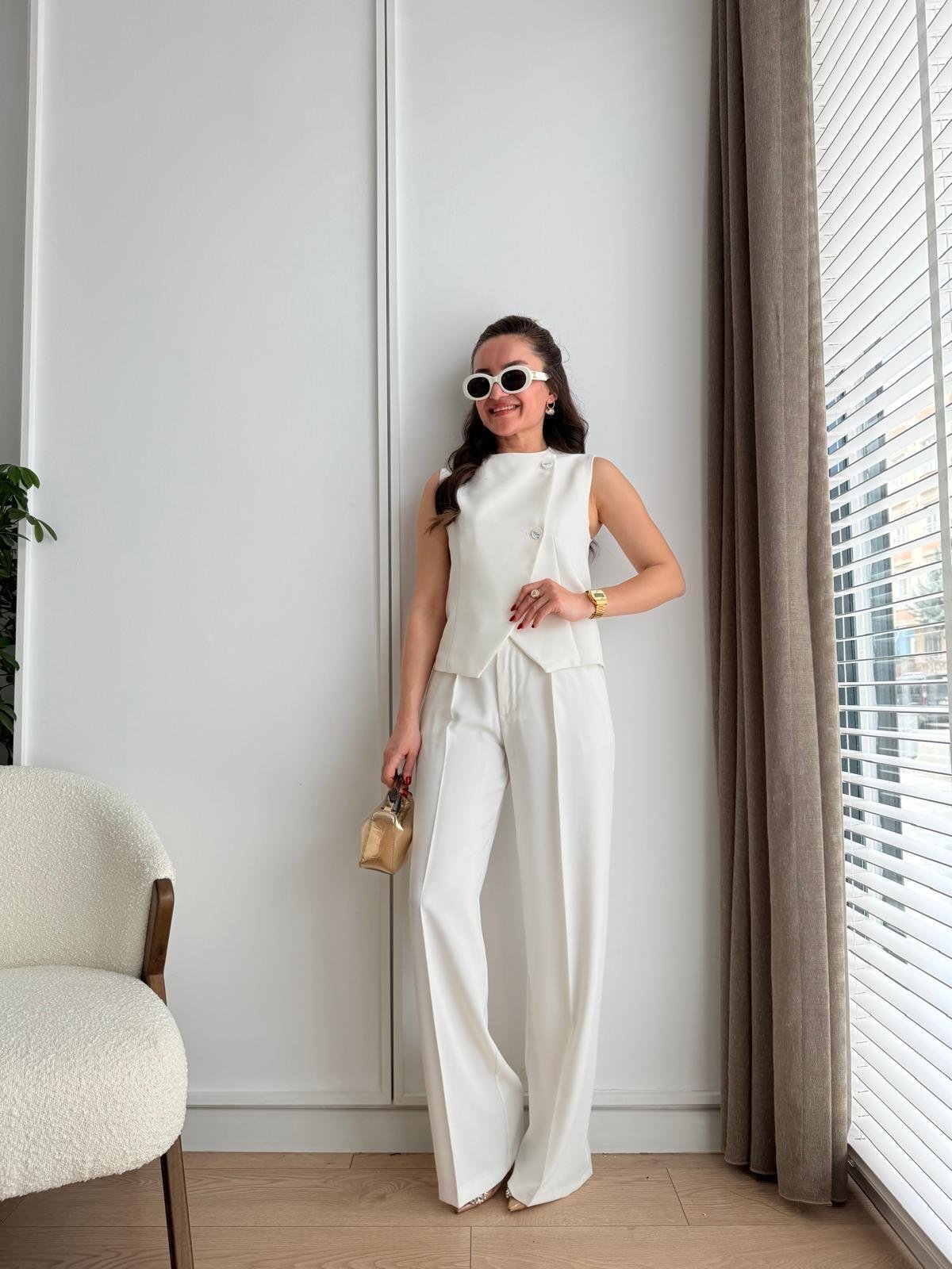 Summer jumpsuit with belt S6