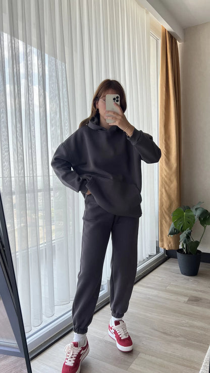 Casual cotton sportswear set (hoodie + pants) T10