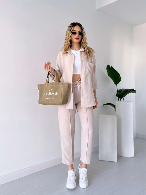 Long dress with polo neck opening D09