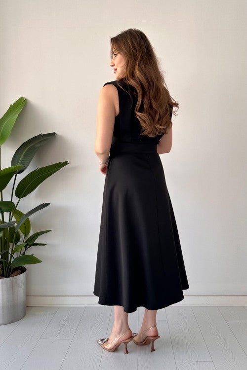 F40 Dress with a distinctive design 